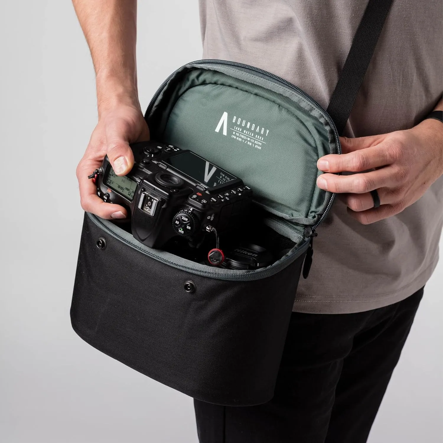 CB-1 Modular Camera Bag and Organizer (Black)
