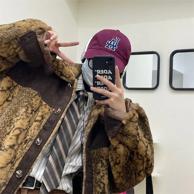 Jusho Lamb Fleece Patch Jacket