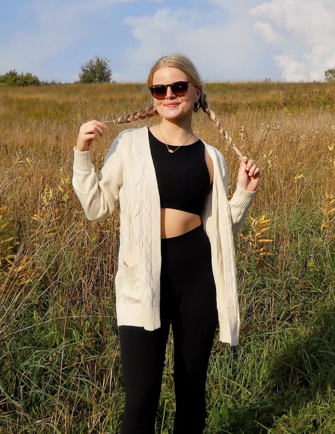 Zeagoo Women's Oversized Cardigan Cable Knit V Neck Sweater